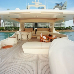 SoHo Yatch