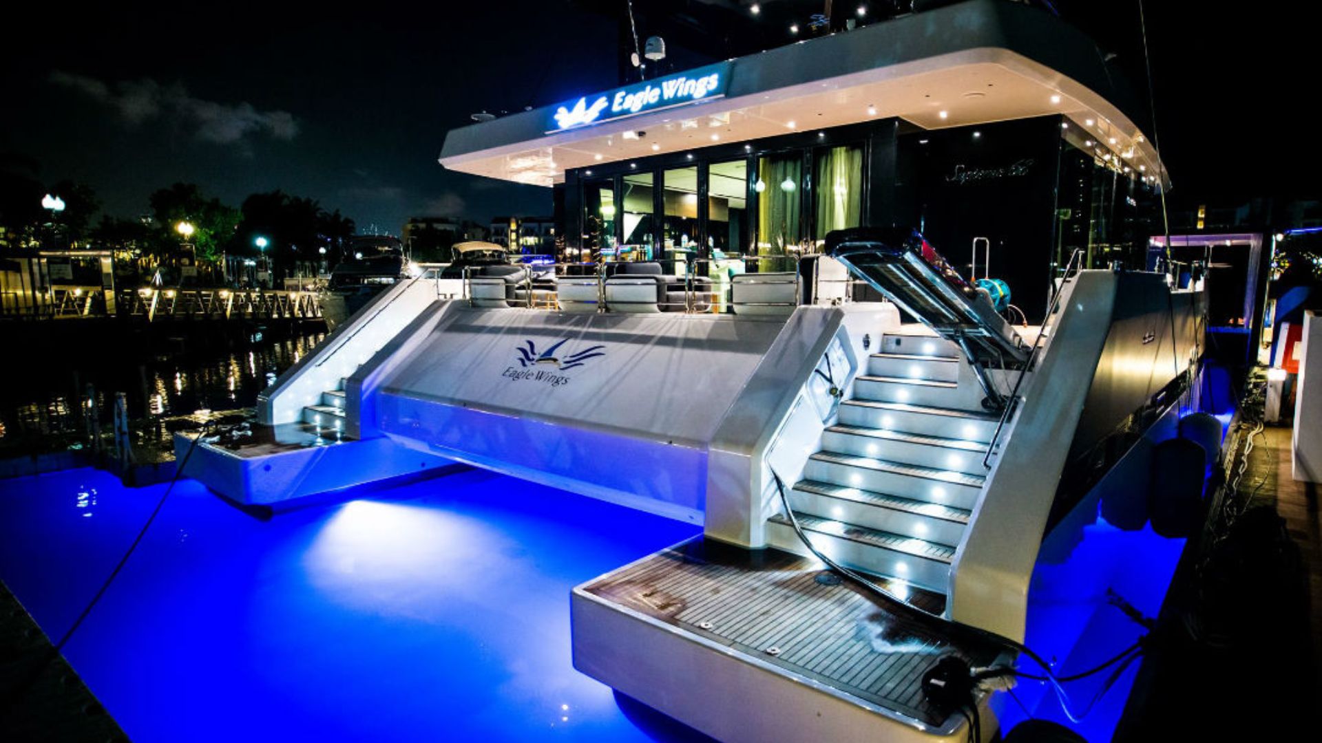 SoHo Yatch